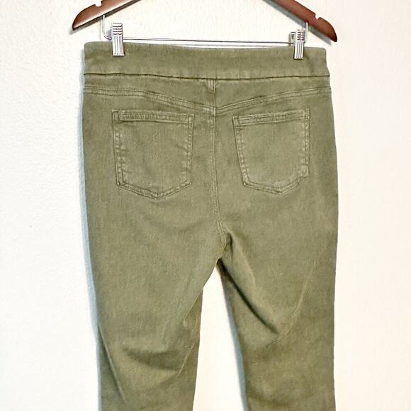 Chico’s Size 1 Women's Size 8 Pull-on Green Jegging Jeans Eyelet Lace Tulip Hem - Picture 7 of 14